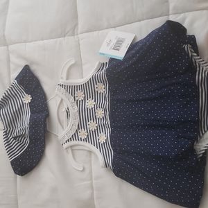 Baby girl dress w hat